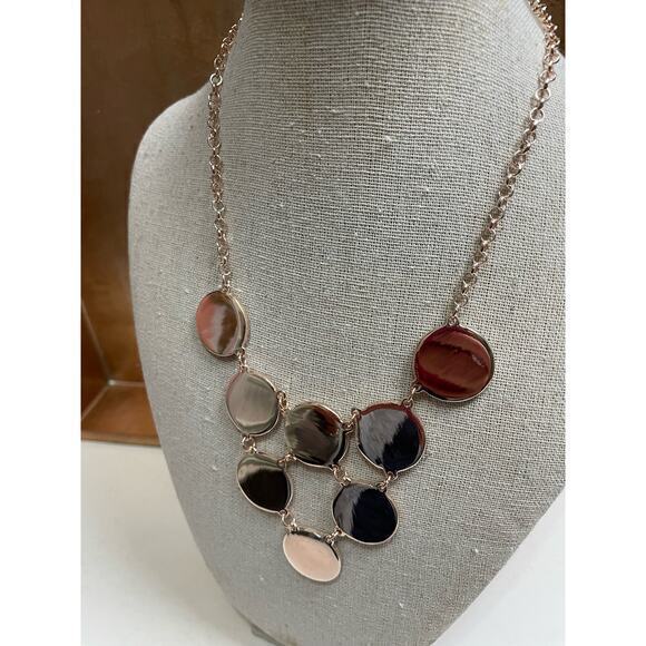 NWT Bay Studio‎ Gold Tone Metal & White Dot Enamel Choker Style Necklace - Picture 6 of 6